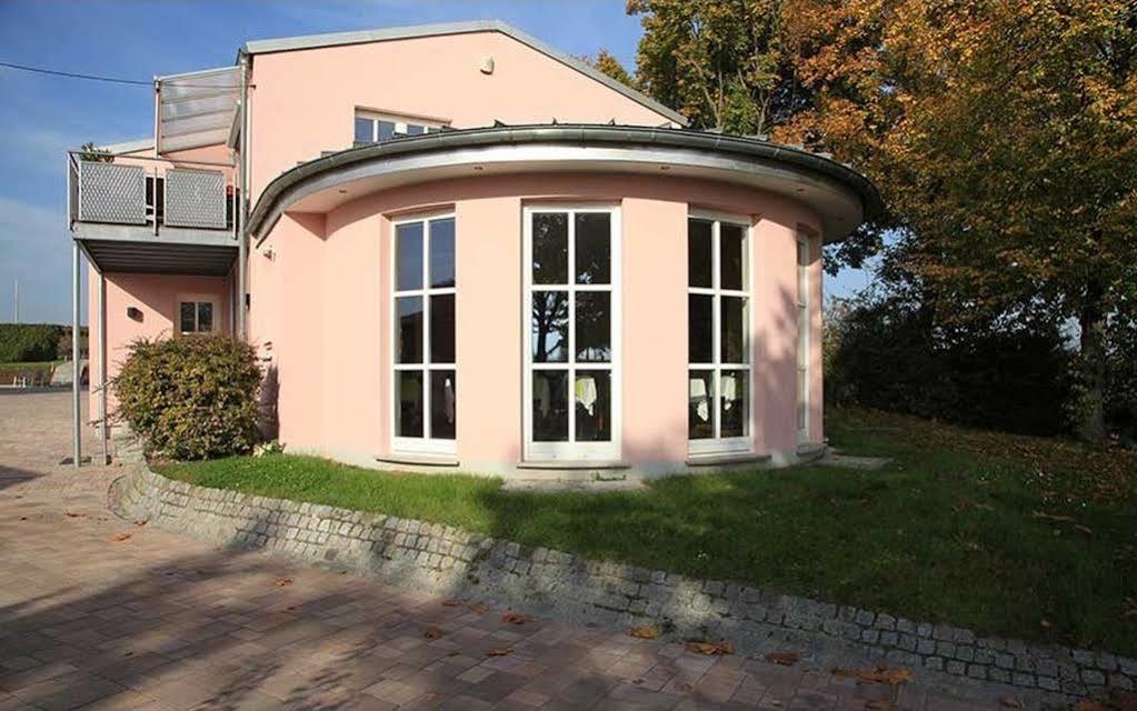Landgut Schill Ξενοδοχείο Osthofen Εξωτερικό φωτογραφία
